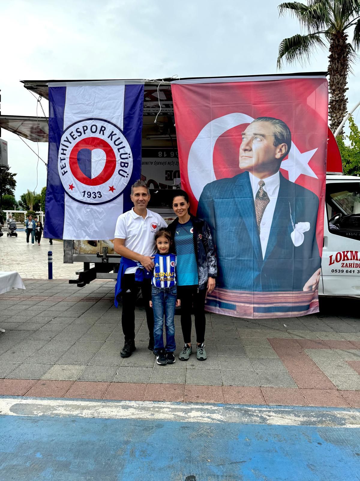Fethiyespor Taraftarlar Derneği, Atatürk Anısına Lokma Dağıttı