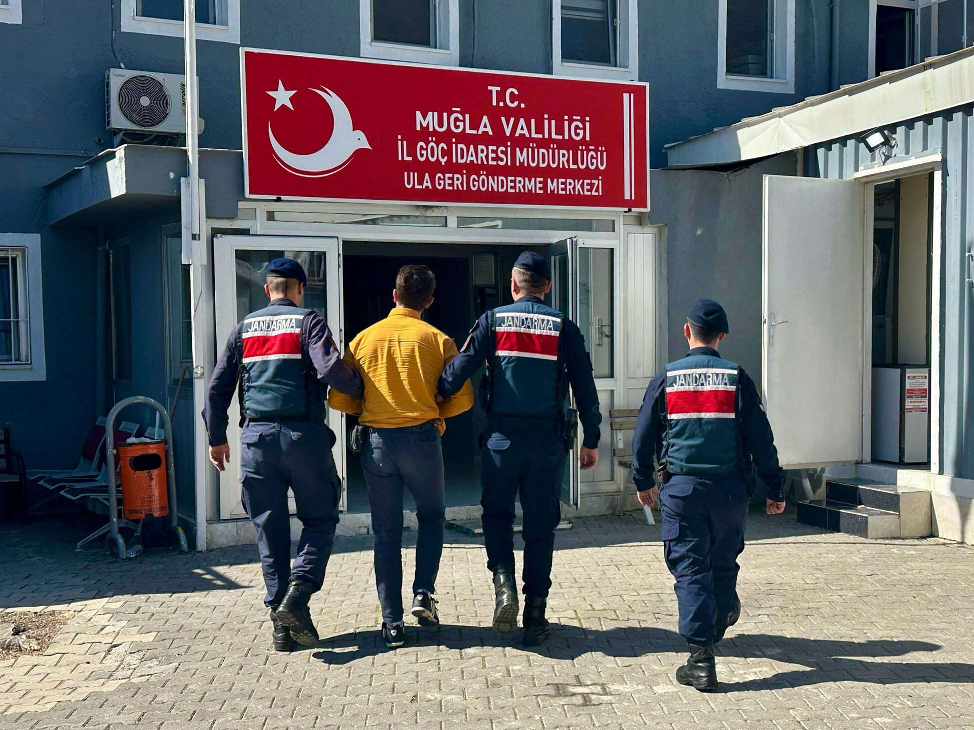 Kırmızı Bültenle Aranıyordu, Fethiye'de Yakalandı