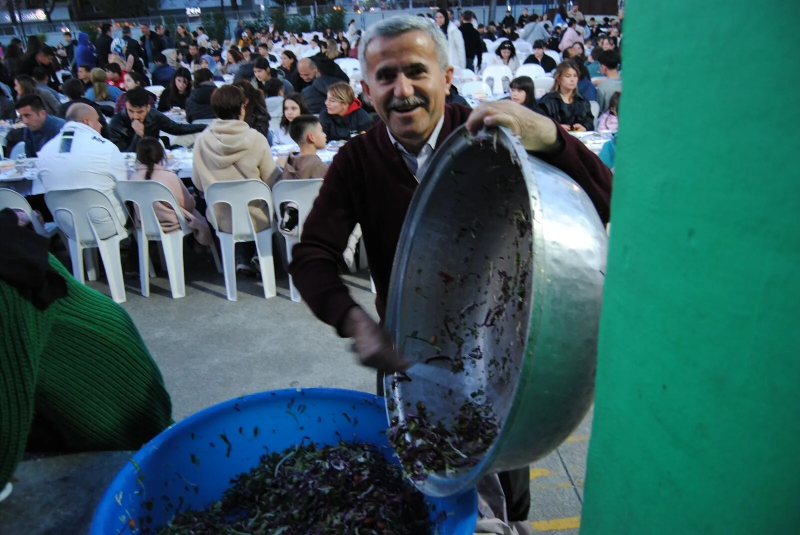 Gazi İlkokulu’nun İftar Yemeği’ne Büyük İlgi