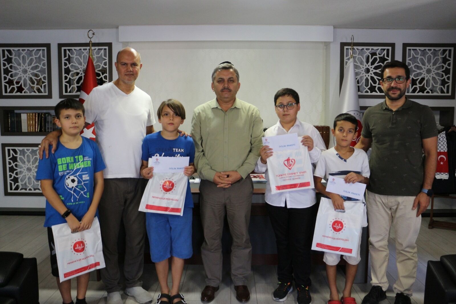 Genç Hafızlar, Hafızlık ve Kur'anı Kerimi Güzel Okuma Yarışmasında Buluştu