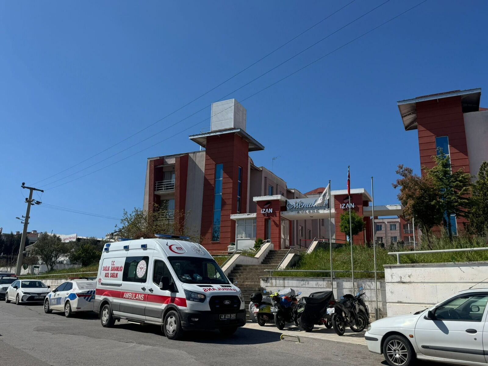 Genç Teğmen Evinde Ölü Bulundu