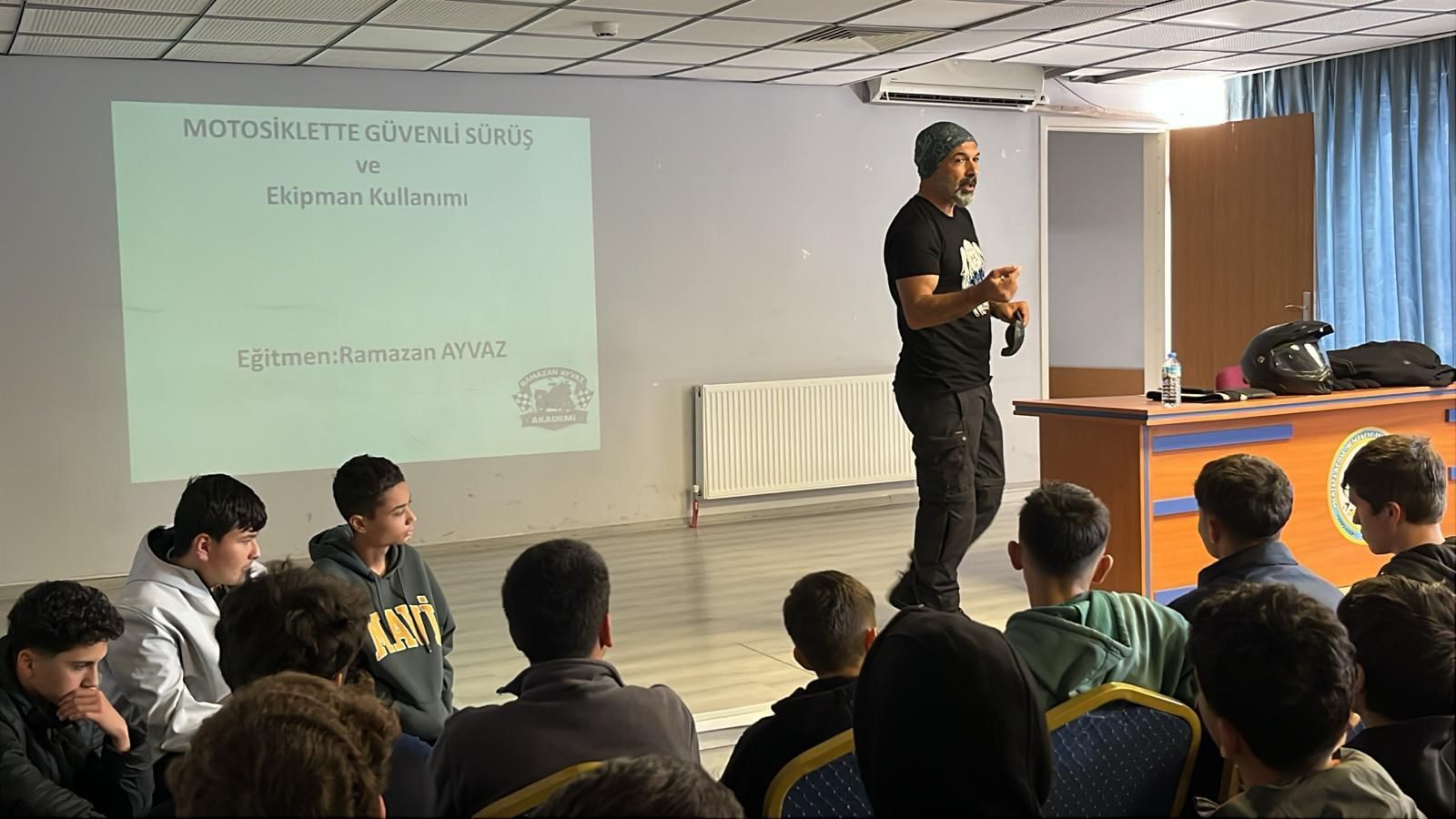 Gençlik 360 Eğitim Programı Kapsamında Eğitimler Sürüyor