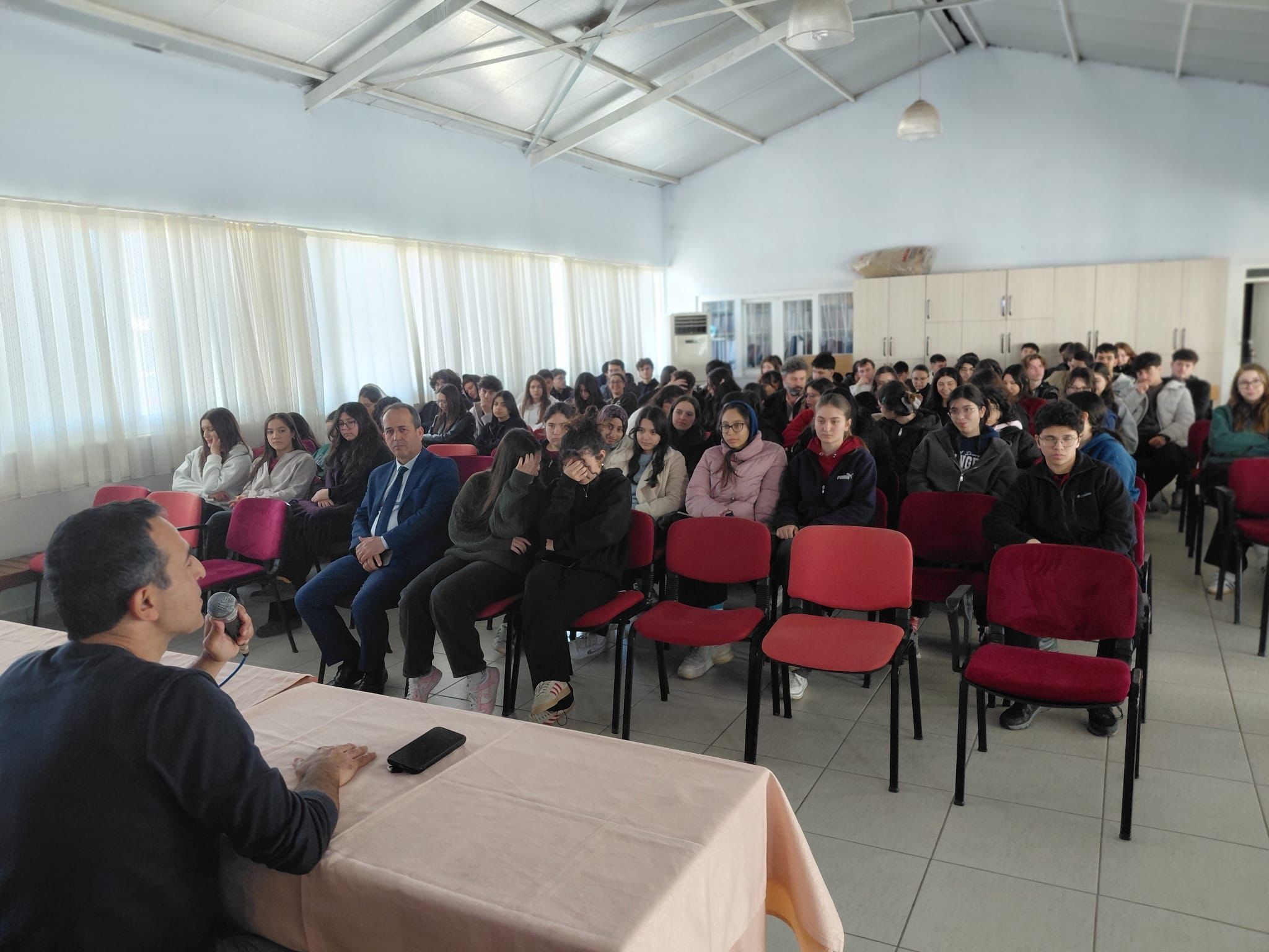 Gençlik 360 Eğitim Programı Kapsamında Eğitimler Sürüyor