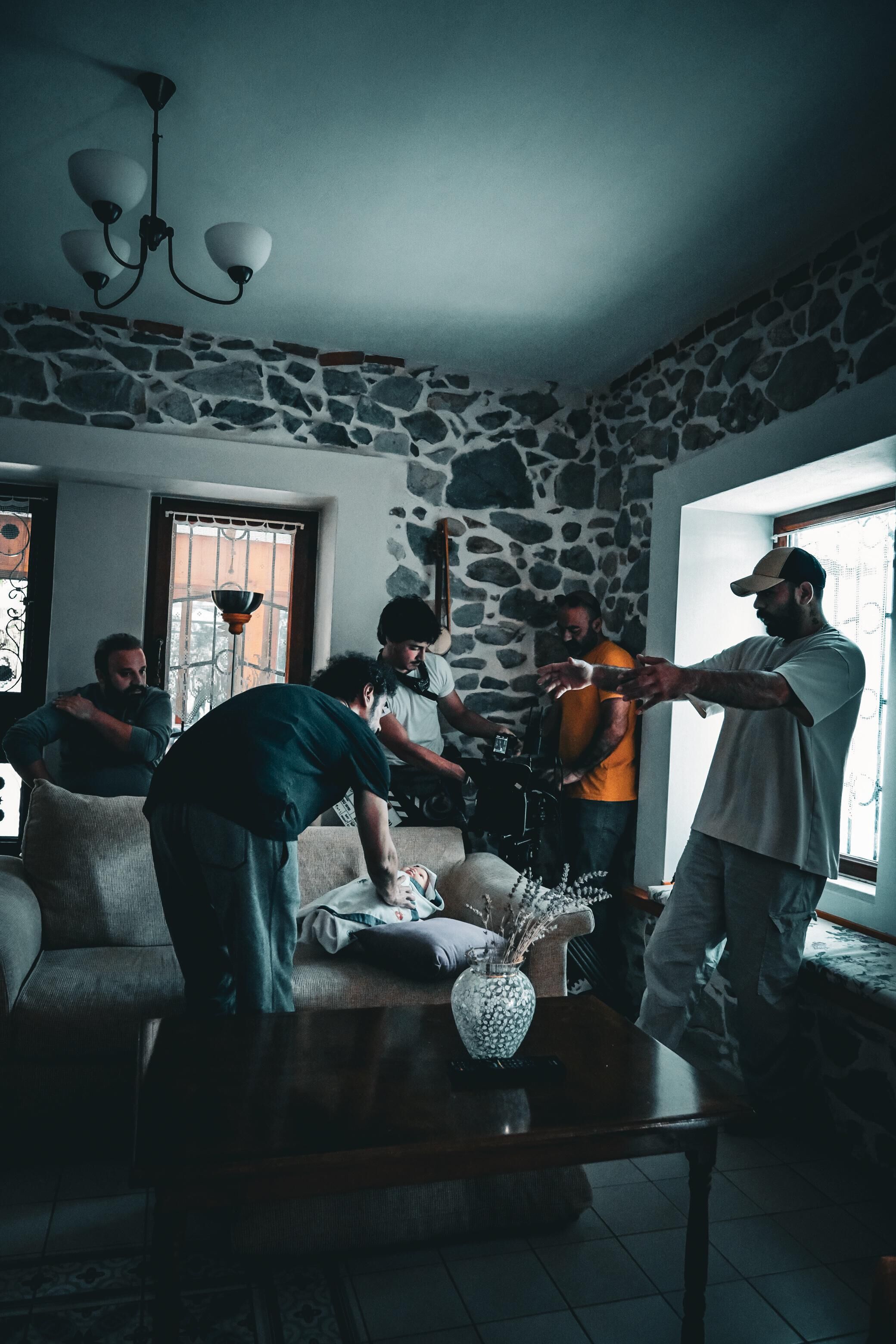 Gerilim Ve Mitolojiyi Birleştiren Yeni Bir Film: “Eshar: Gece Gelen”
