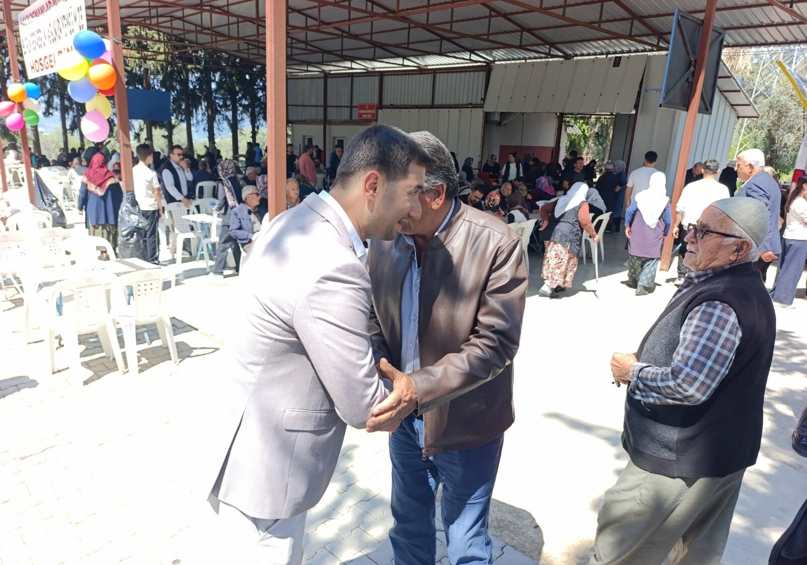 Hacıosmanlar’da Gönülleri Buluşturan Şükür Sofrası