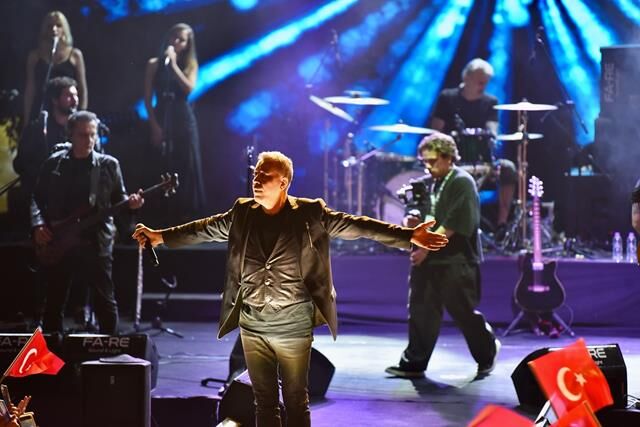 Haluk Levent, 23 Nisan’da Göcek’te Coşkuyla Sahne Aldı