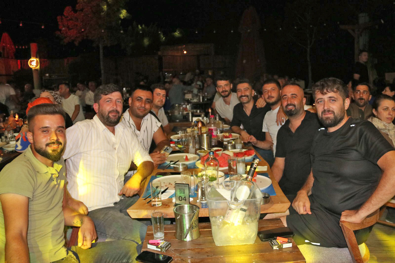 Hayal Kahvesi Fethiye’de Hakkı Bulut Sahne Aldı
