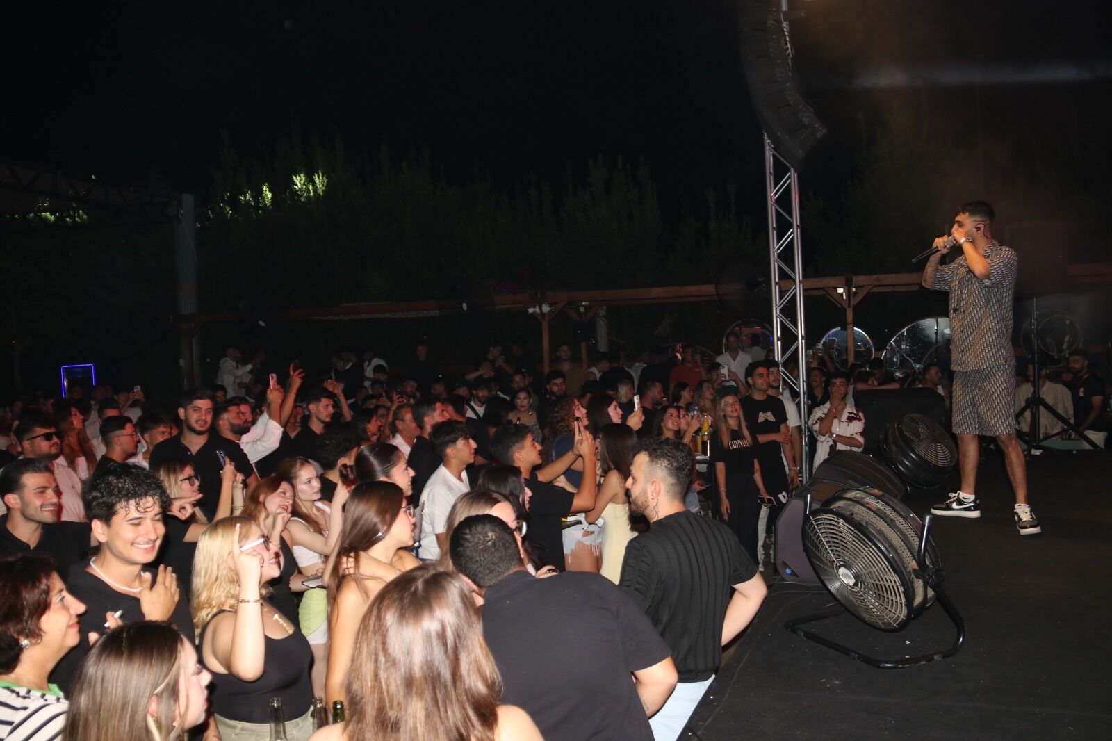 Hayal Kahvesi Fethiye’de Era7capone Rüzgarı