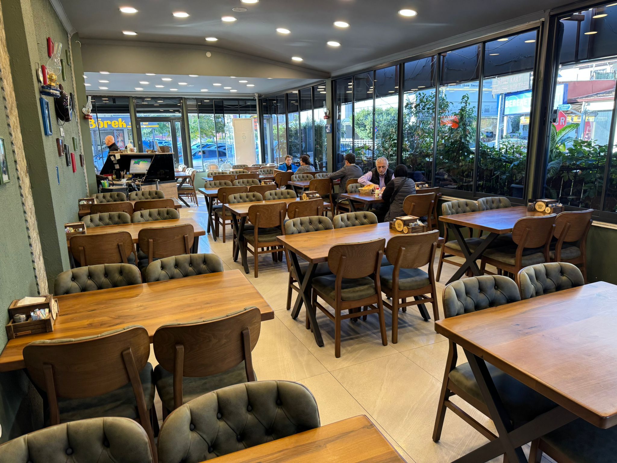 Hijyenin Ön Planda Olduğu Adres: Taşköprü Adana Kebap