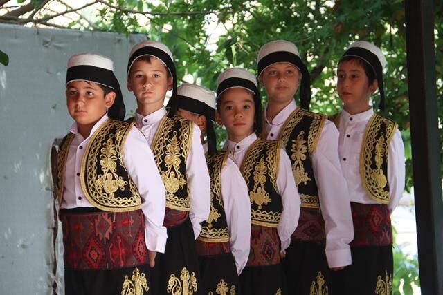Yunus Nadi İlkokulu Öğrencilerinden 23 Nisan Gösterisi