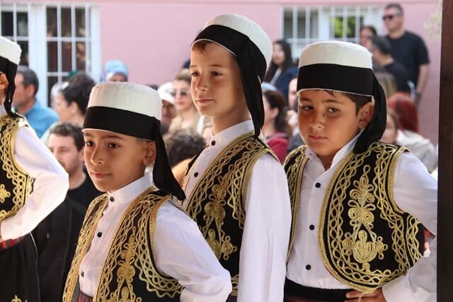 Yunus Nadi İlkokulu Öğrencilerinden 23 Nisan Gösterisi