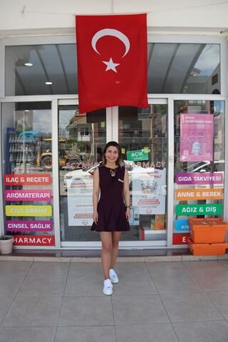 Fethiye’de Eczacı Buse Helvacıoğlu’ndan Yaz Uyarısı