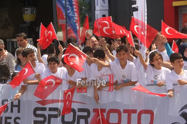 60. Cumhurbaşkanlığı Türkiye Bisiklet Turu'nun Fethiye-Marmaris Etabı Başladı