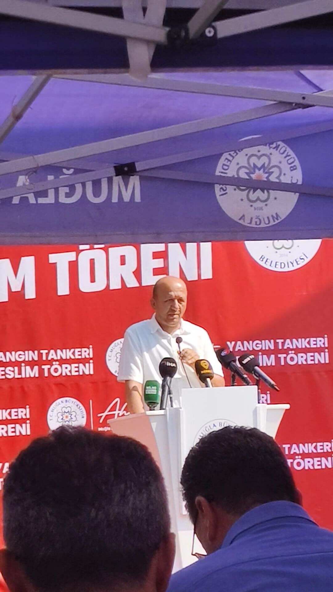 İncirköy Mahallesi'ne Yangın Tankeri Desteği