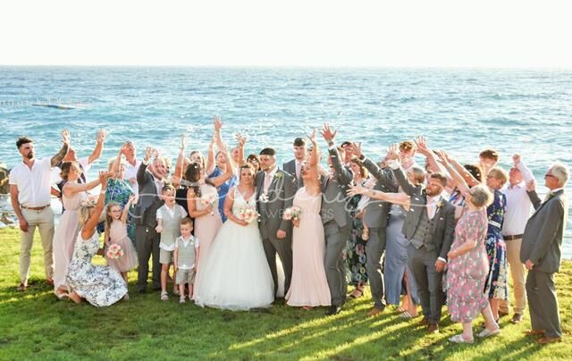 İngilizler Düğün İçin Fethiye’ye Koşuyor