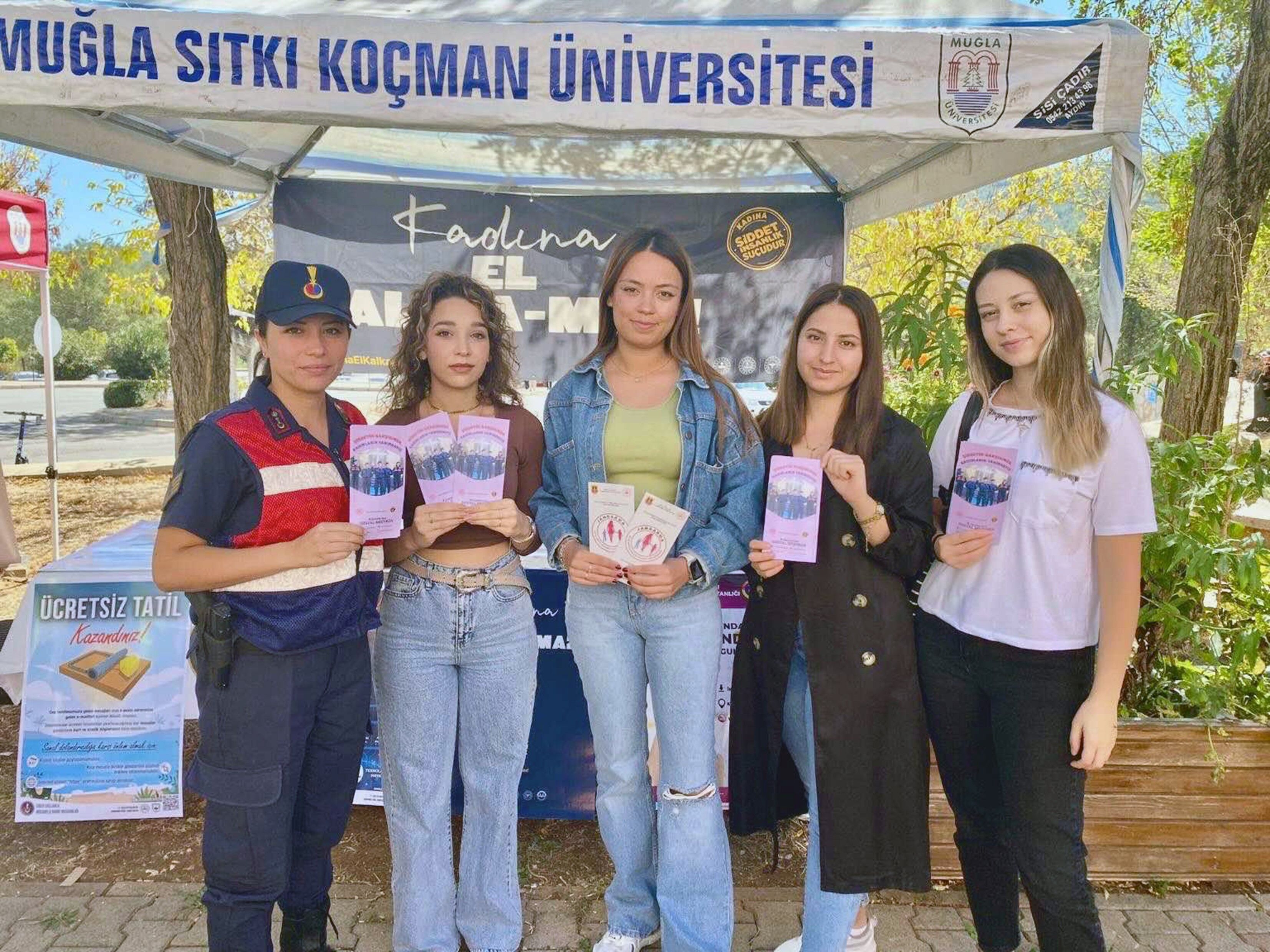 Jandarmadan Üniversite Gençliğine Bilgilendirme