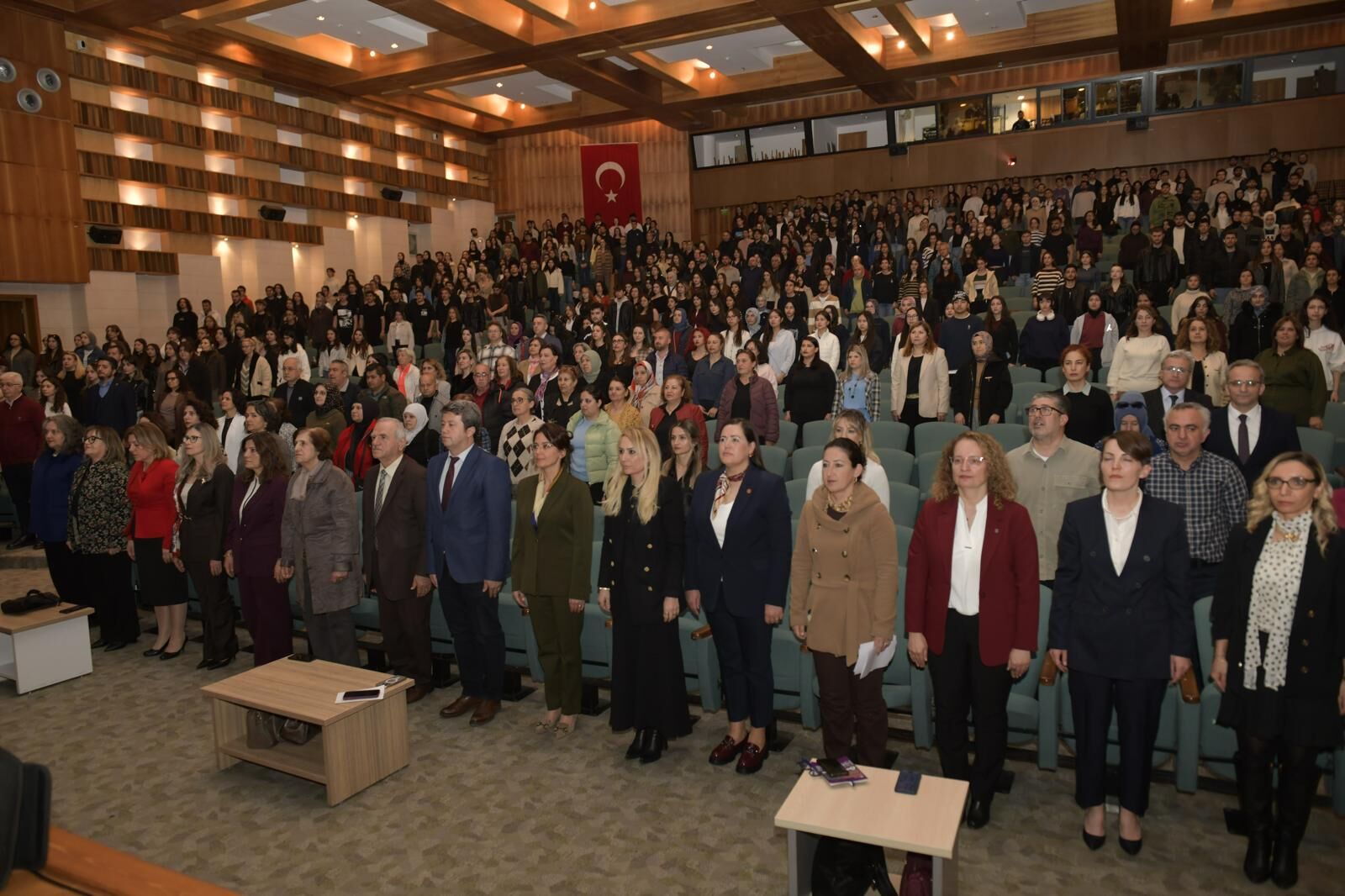 Kadının Eli Toplumun Gücü: ‘’İlham Veren Kadınlar”