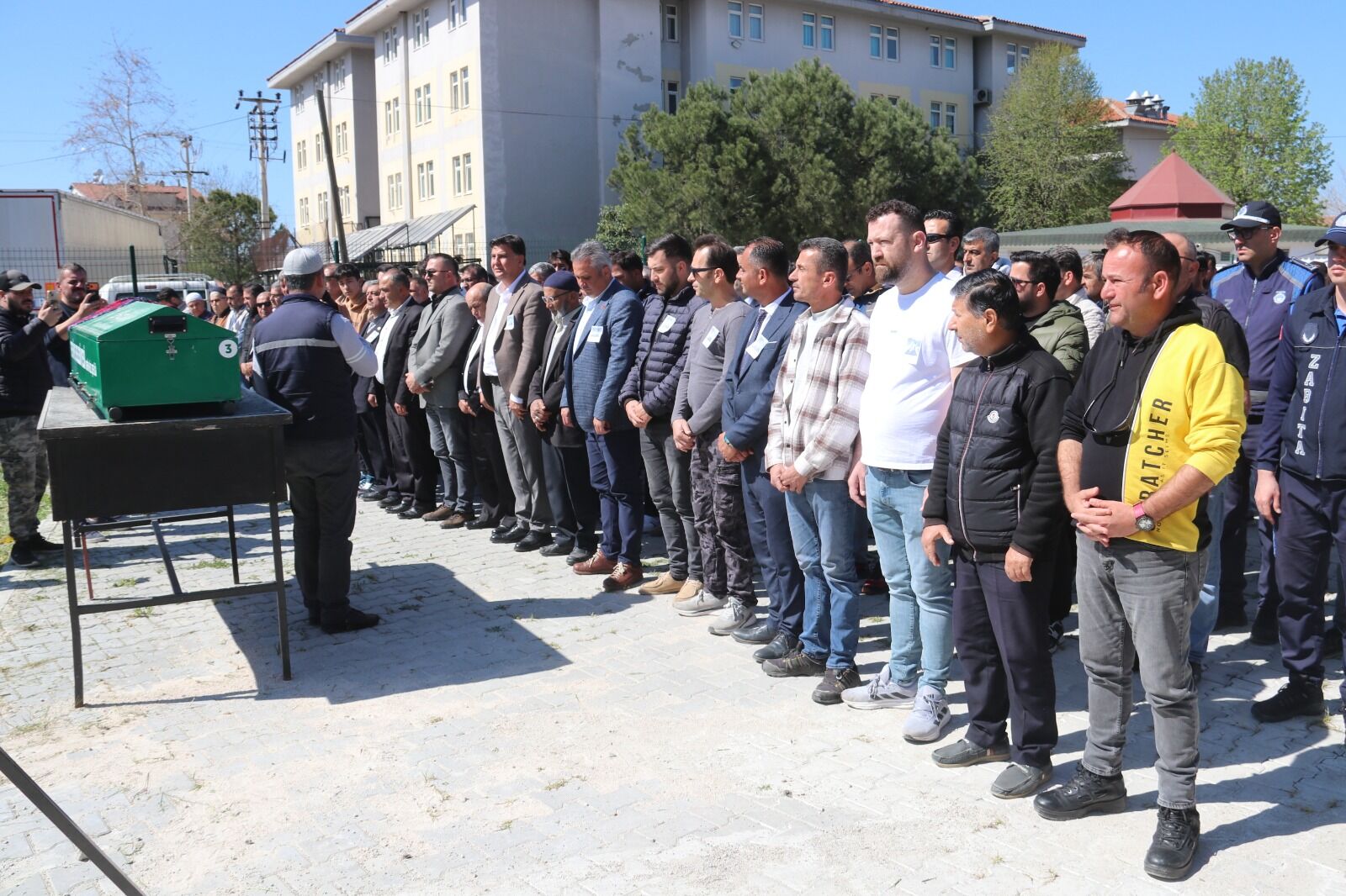 Kadınlar Günü’nde Katledilen Sermin Tombak Fethiye’de Toprağa Verildi