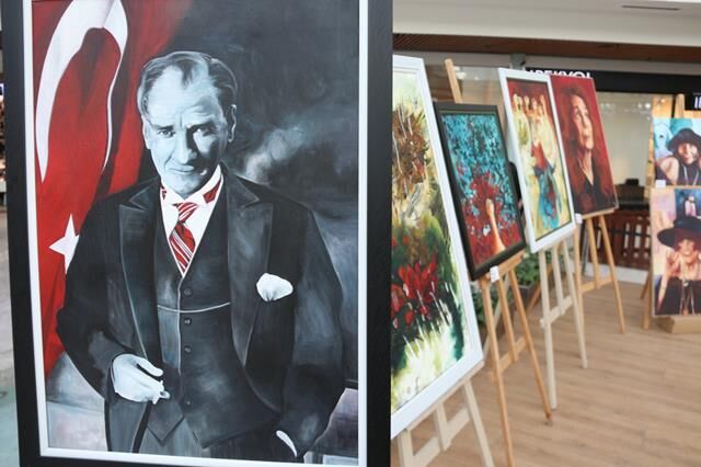 “Kadınların İzinde” Resim Sergisi Erasta AVM’de Açıldı