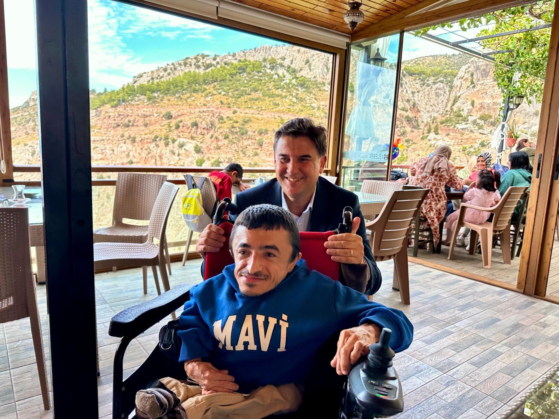 Başkan Karaca, Fethiye Zihinsel Engelliler Derneği’nin Kahvaltısına Katıldı