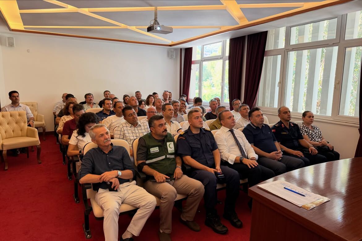 Kaymakam Akkaya'dan Madde Bağımlılığı Uyarısı
