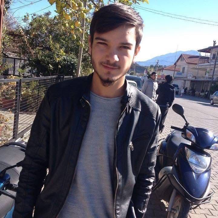 Kazada Yaralanan Genç, 123 Günlük Yaşam Mücadelesini Kaybetti