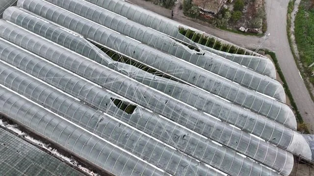 Kumluova’da Hortum, Fırtına Ve Dolu Seraları Vurdu