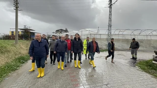 Kumluova’da Hortum, Fırtına Ve Dolu Seraları Vurdu