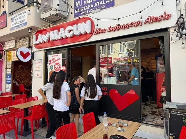 Lavmacun Fethiye; Bütçe Dostu Lezzet Kısa Sürede 7’den 70’e Büyük İlgi Gördü