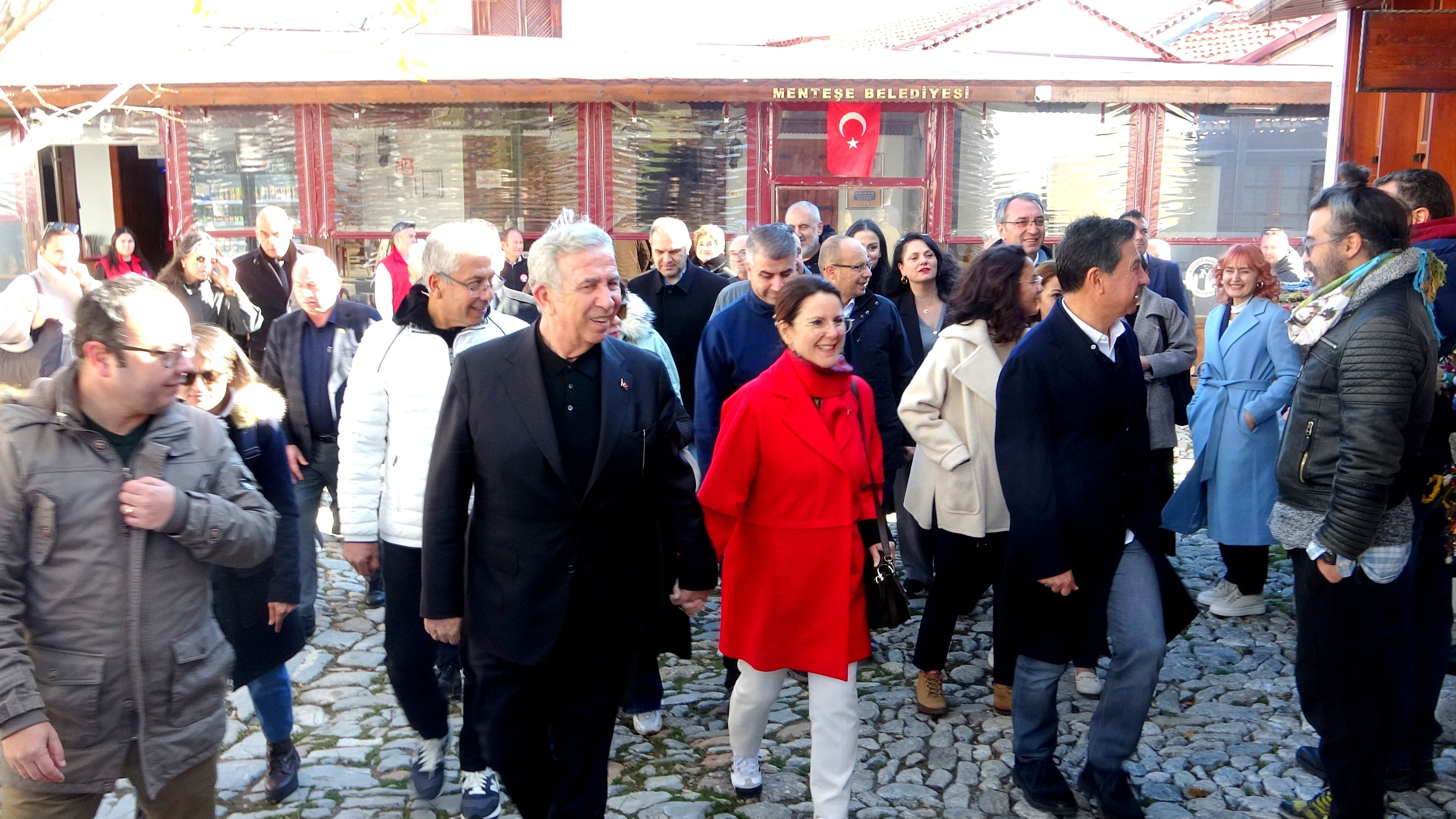 Mansur Yavaş, Menteşe’de Esnaflarla Buluştu