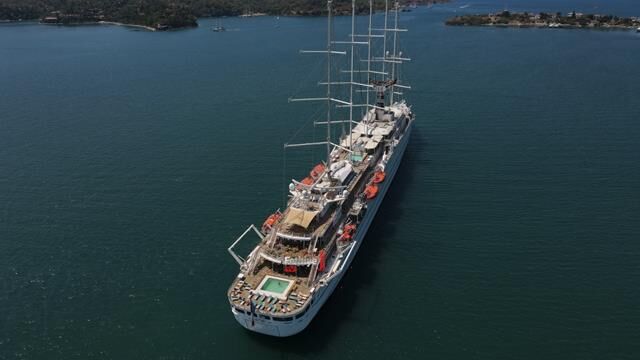 Mega Yelkenli Yolcu Gemisi "Club Med 2" Fethiye’de