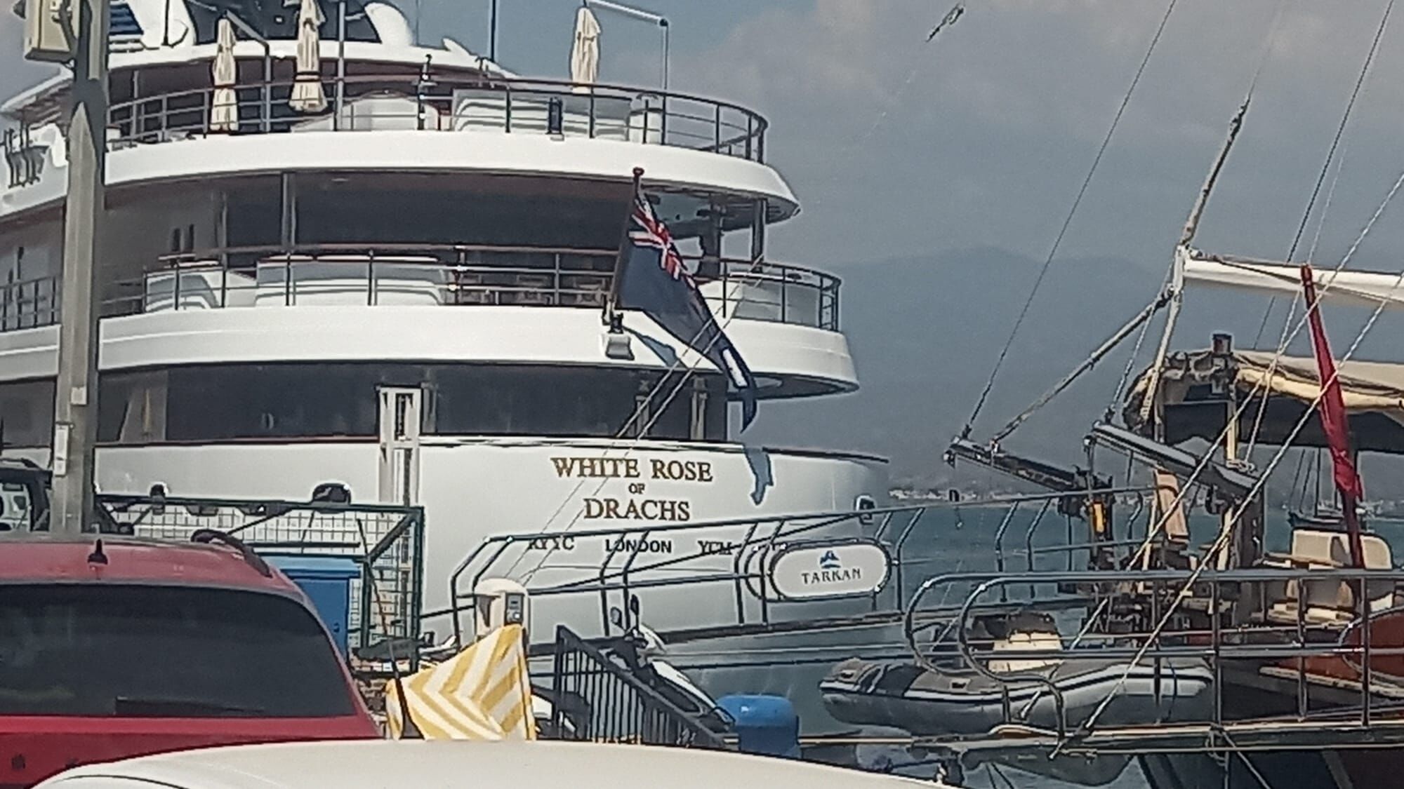 Megayat White Rose, Fethiye'den 100 Ton Yakıt Aldı
