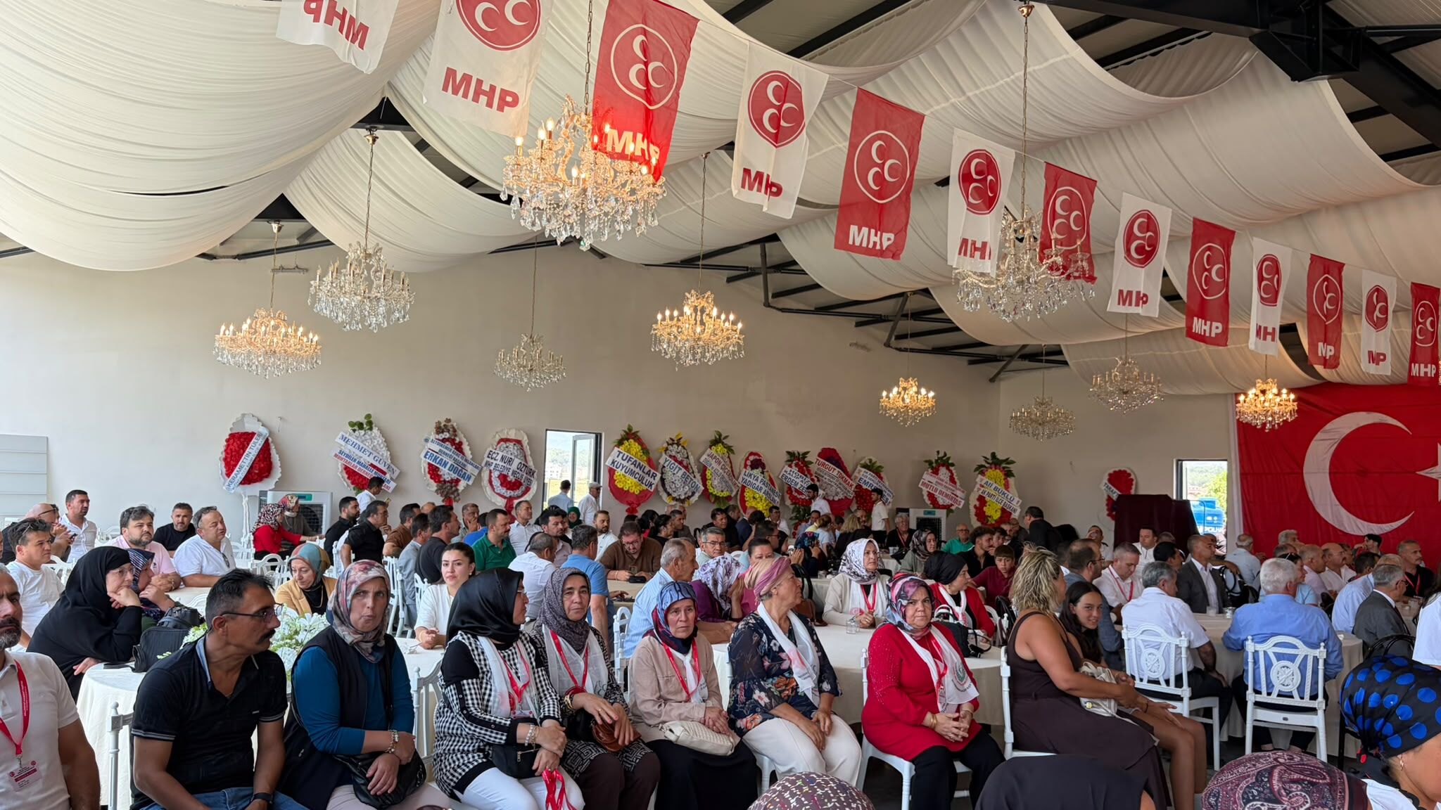 MHP Seydikemer Kongresinde Birlik Ve Beraberlik Vurgusu