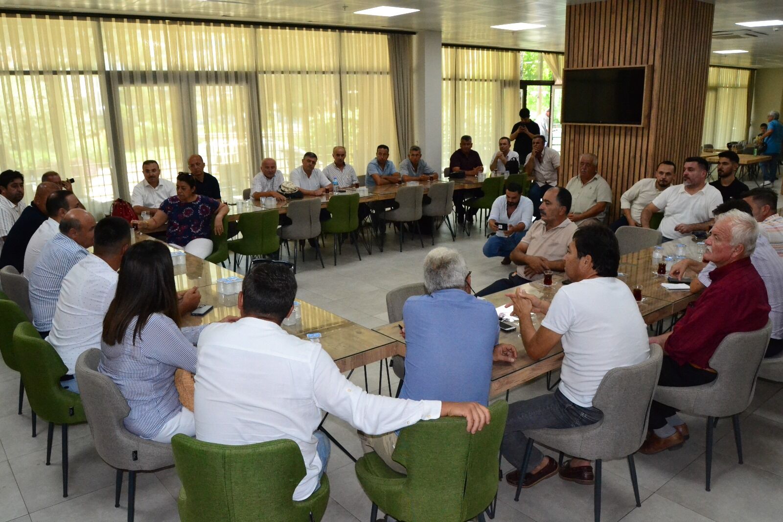 Milletvekili Otgöz, Muhtarlarla Bir Araya Geldi