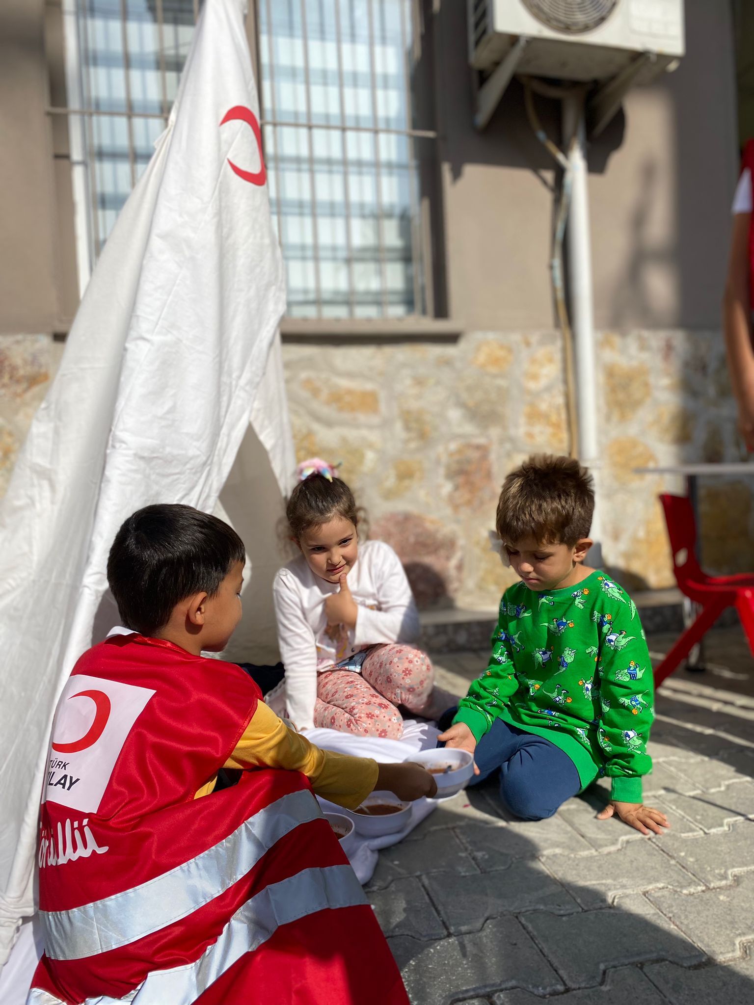 Minik Öğrenciler Kızılay Haftasını Kutladı