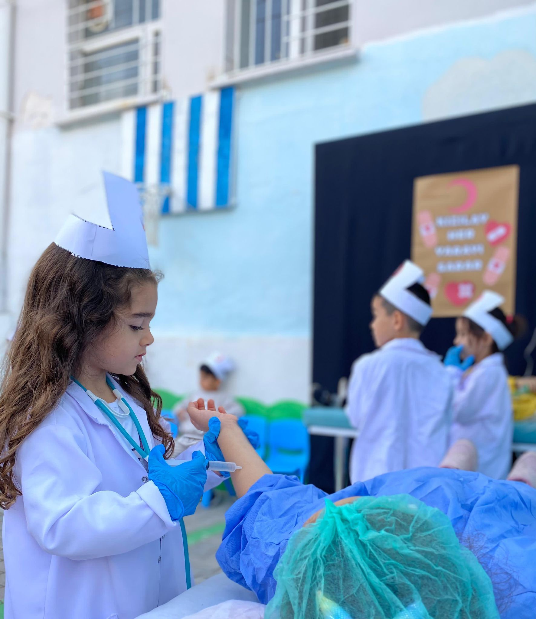 Minik Öğrenciler Kızılay Haftasını Kutladı