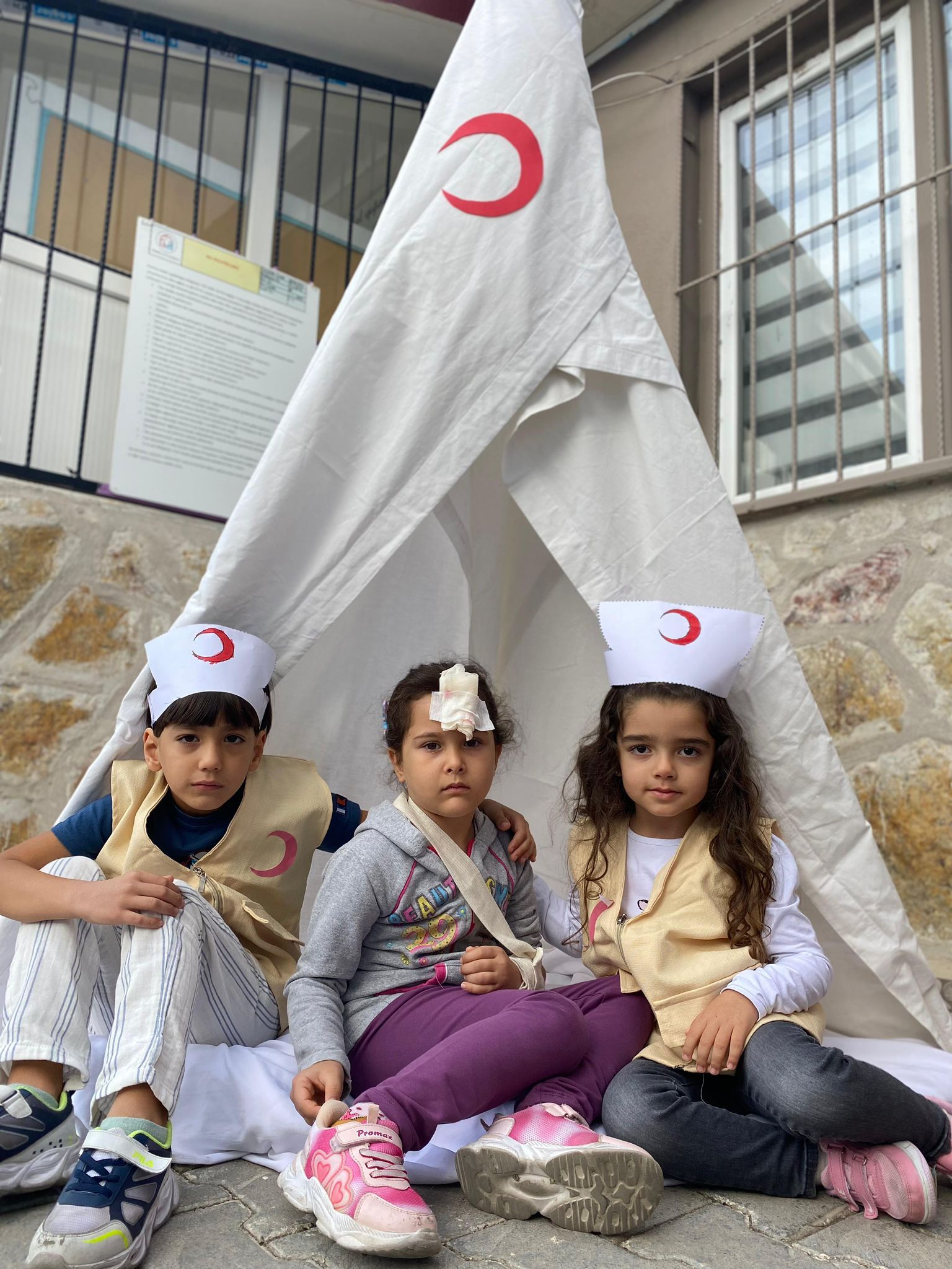 Minik Öğrenciler Kızılay Haftasını Kutladı