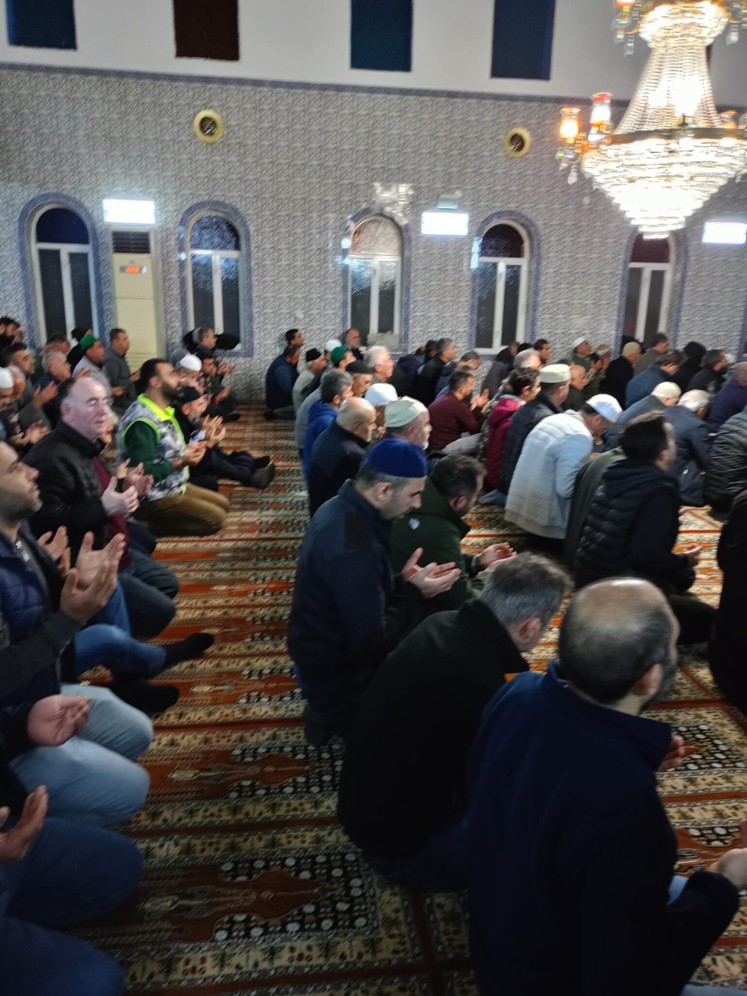 Miraç Kandili Nedeniyle Fethiye'de Camiler Doldu Taştı