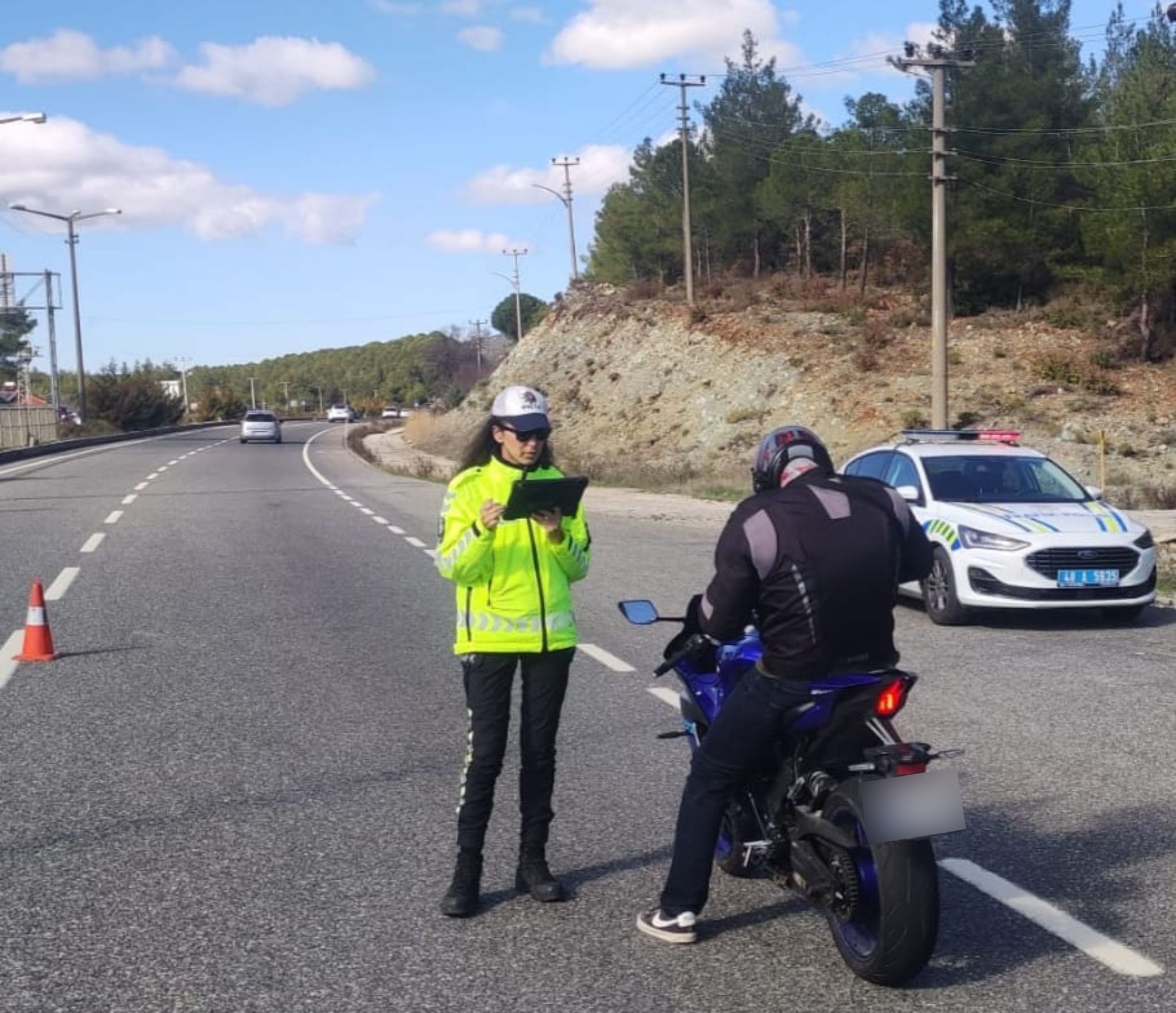 Motosiklet Denetimlerinde 71 Sürücüye Ceza Kesildi