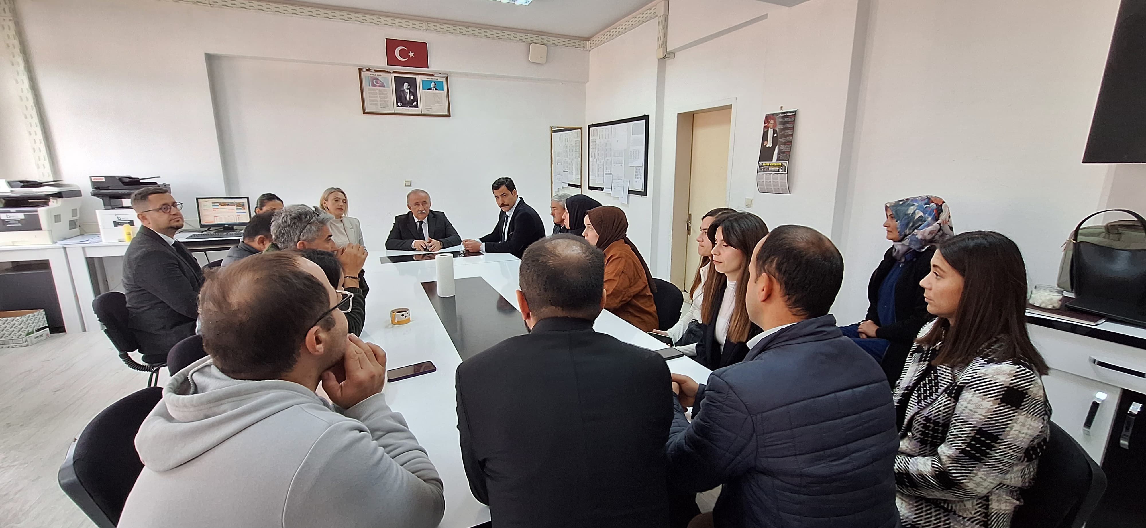 Müdür Şumur, Gölbent’te Öğrencilerle Buluştu