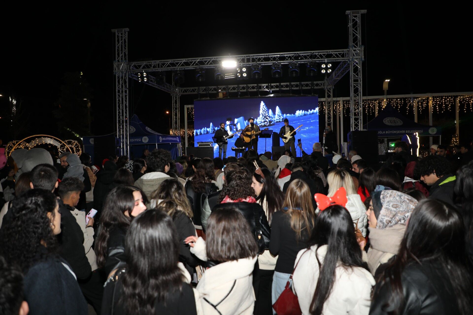 Muğla, 2025’e Yeni Yıl Festivali ile Merhaba Dedi