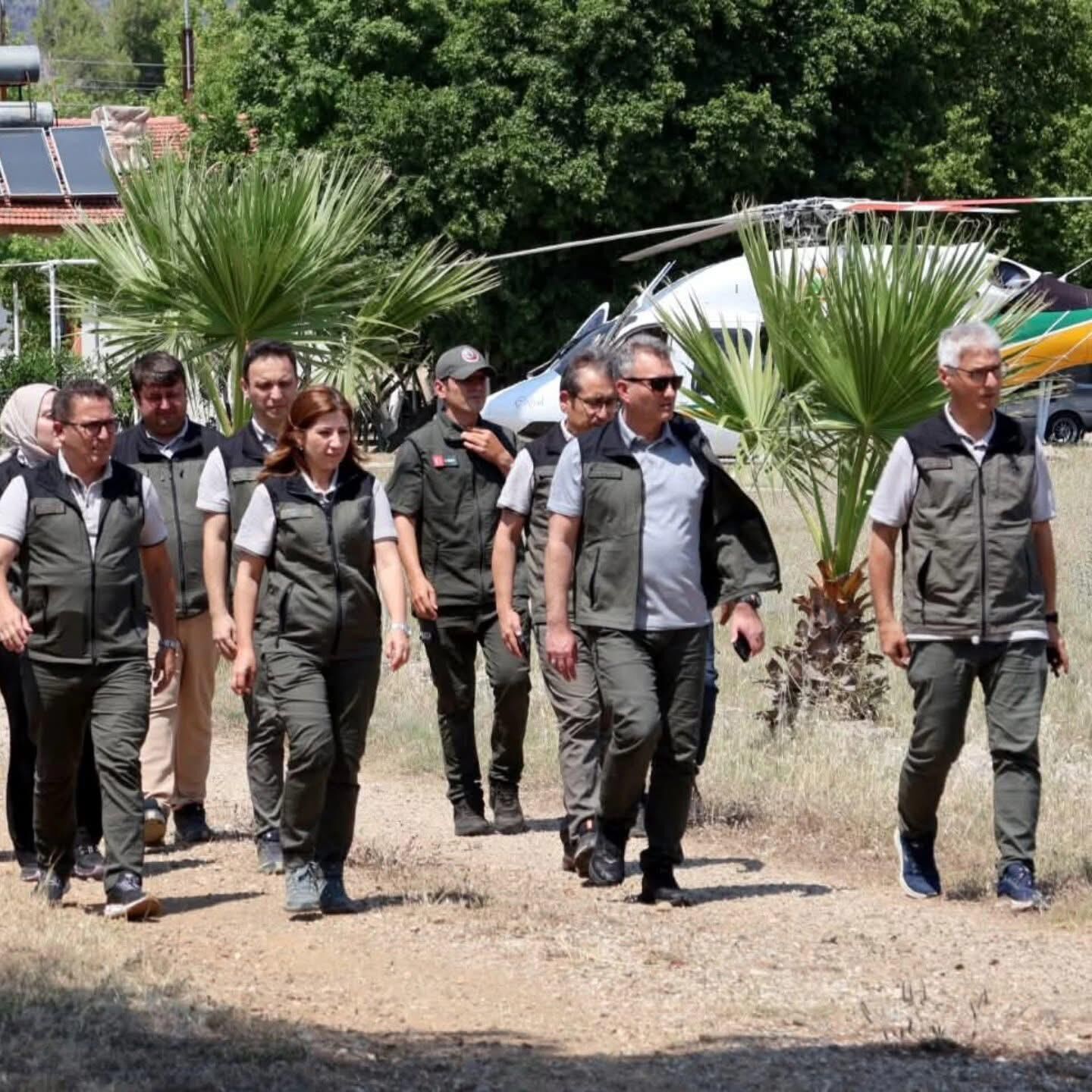 Muğla Bölge Müdürü Mustafa Ülküdür’den Fethiye’de Helikopter Ekibine Ziyaret
