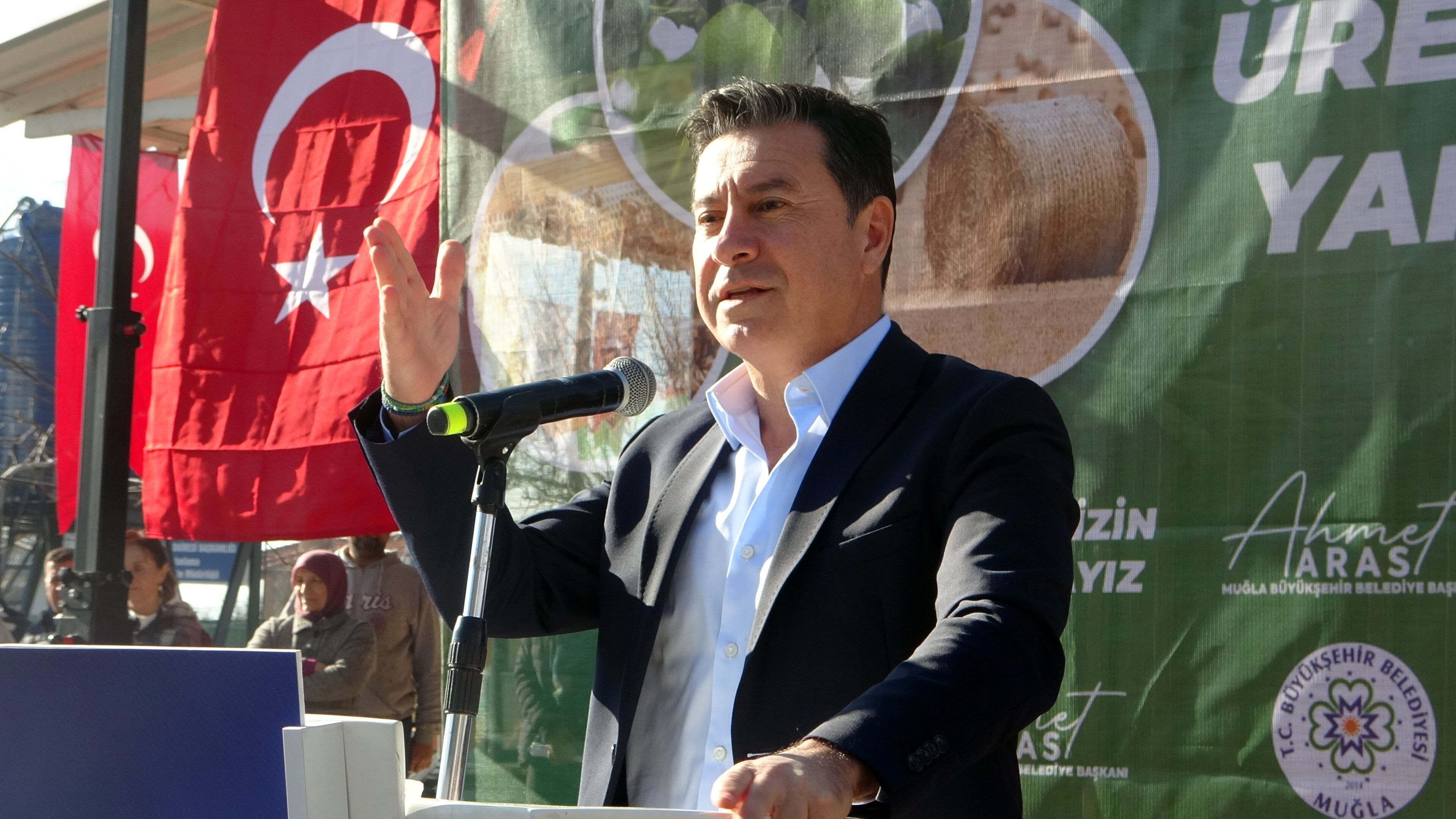 Muğla Büyükşehir Belediyesi, 110 Bin Fidan Dağıttı