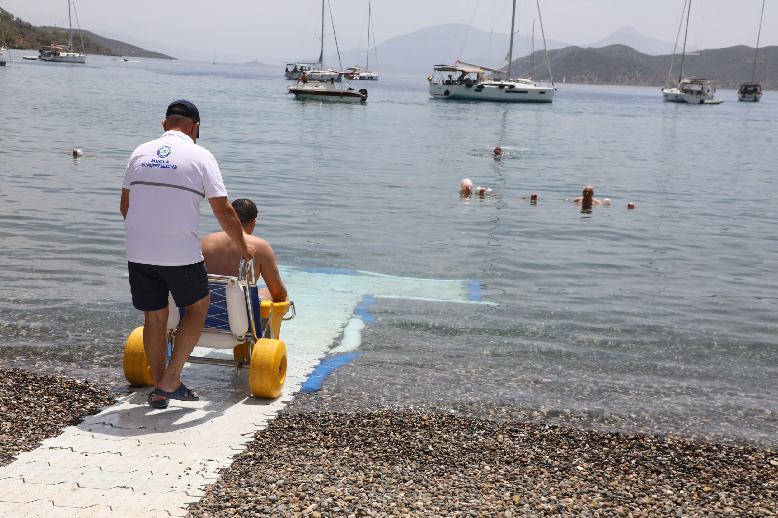 Muğla Sahillerinde Engelsiz Yaz