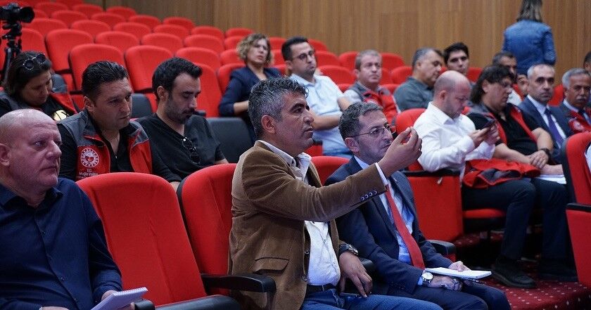 Muğla Tarım Ve Orman İl Müdürlüğü'nde 2024 Değerlendirme Toplantısı