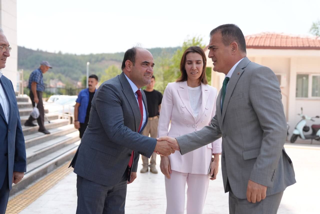 Muğla Valisi Akbıyık’tan Başkan Akdenizli’ye Ziyaret