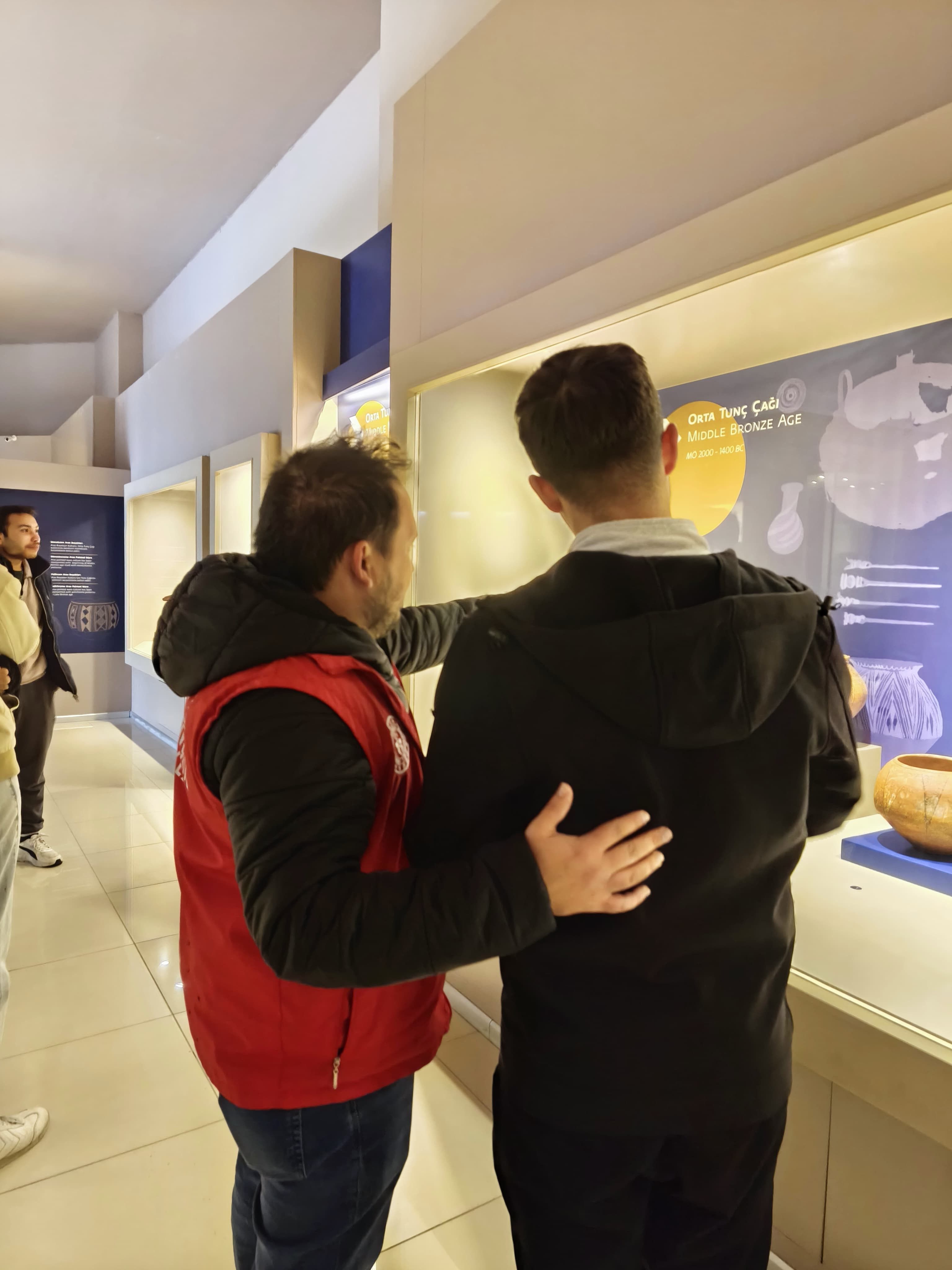 Muğlalı Gençler, Bitlis'i Gezdi