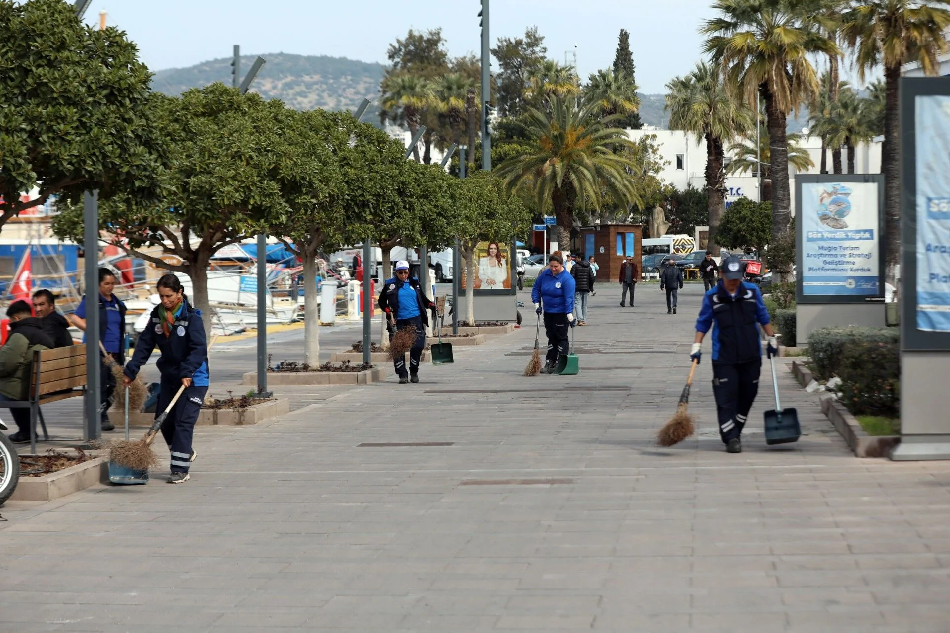 Muğla’nın Sokakları Temizlik Melekleri’ne Emanet