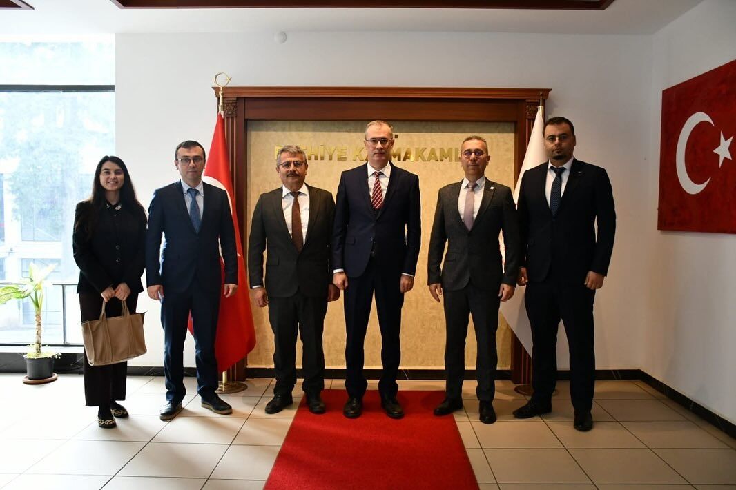 Muhasebeci Ve Mali Müşavirler Kaymakam Ertaş’ı Ziyaret Etti