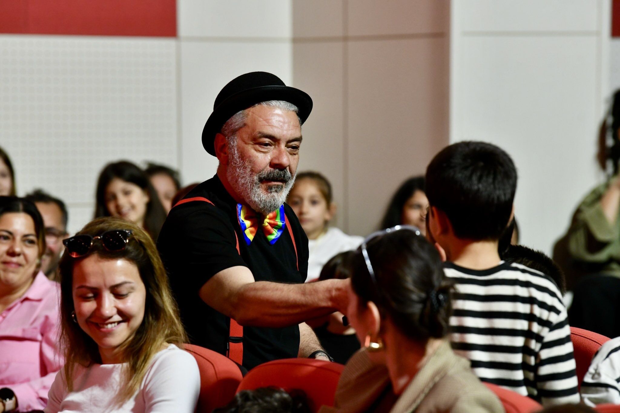 “Necmi Yapıcı İle Eğlence Karnavalı” Renkli Geçti